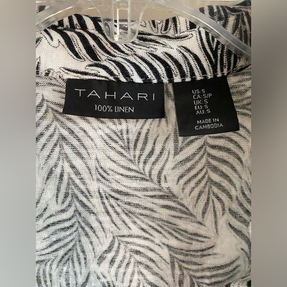 Tahari 100% linen palm leaf tropical style drop shoulder v-neck shirt - Picture 2 of 6